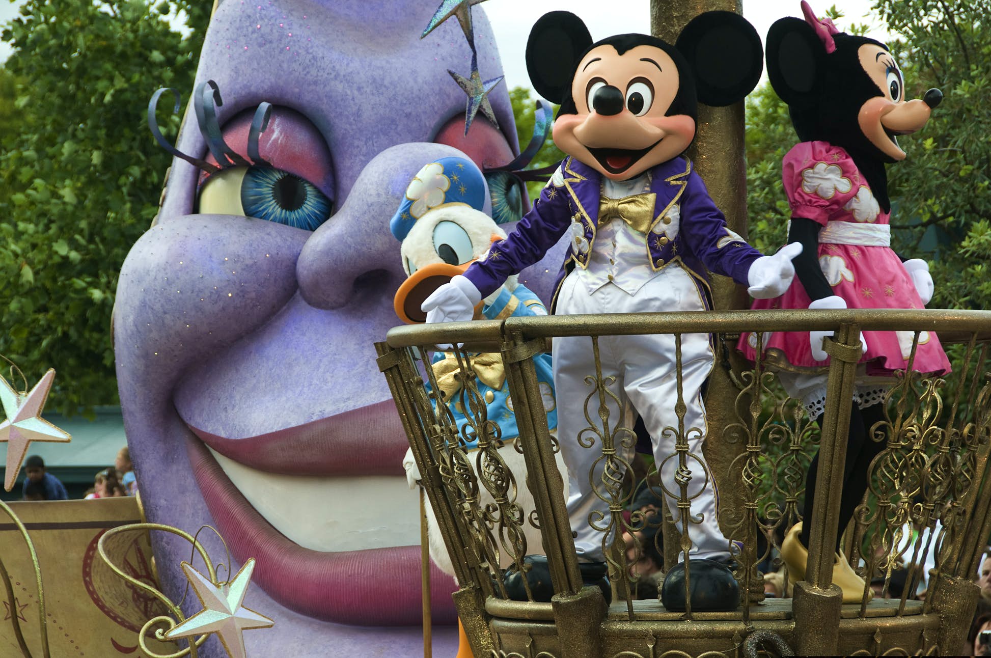 Disneyland's reopening has been postponed © Krzysztof Dydynski/Lonely Planet