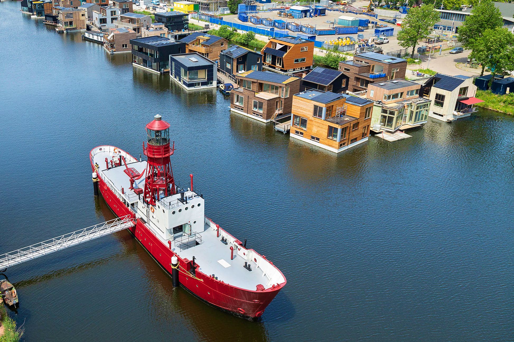 Located in Amsterdam-Noord, the B&B is close to many cultural hotspots © Lightship Amsterdam