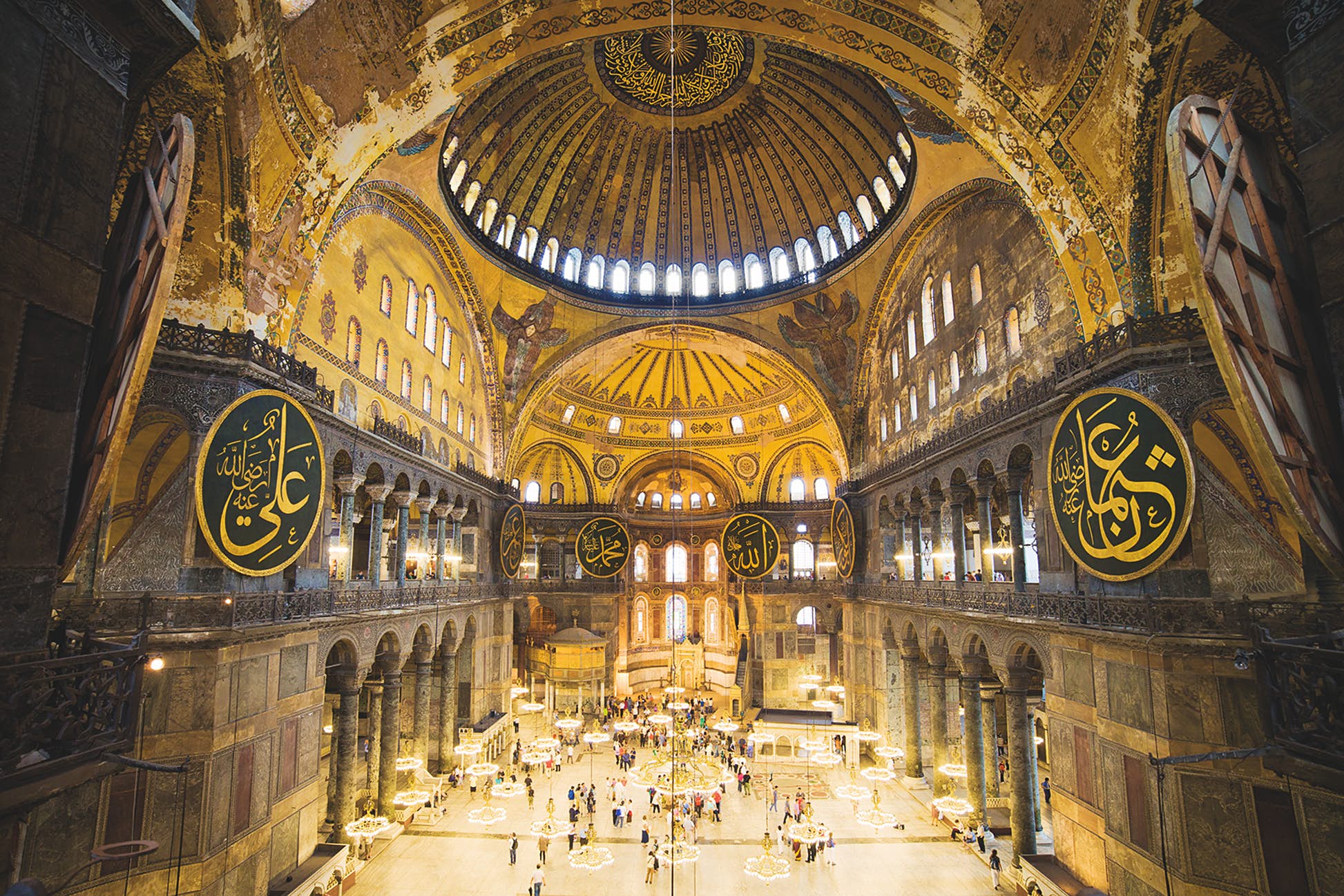 Visitors can explore the multi-layered history of a region inside Istanbul’s Hagia Sophia © Artur Bogacki / 500PX