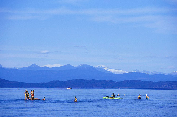 Qualicum Beach offers clean water and big views © Chris Cheadle / Getty Images