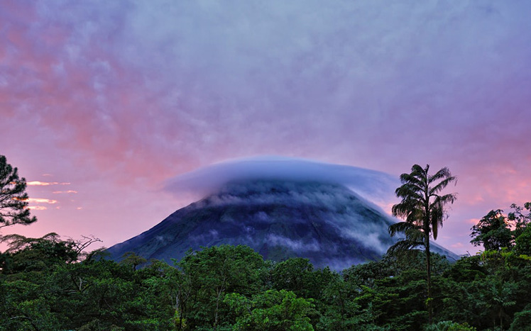 Volcan Arenal was one of the national parks to reopen to domestic tourists in May ©Sorin Vacaru/500px