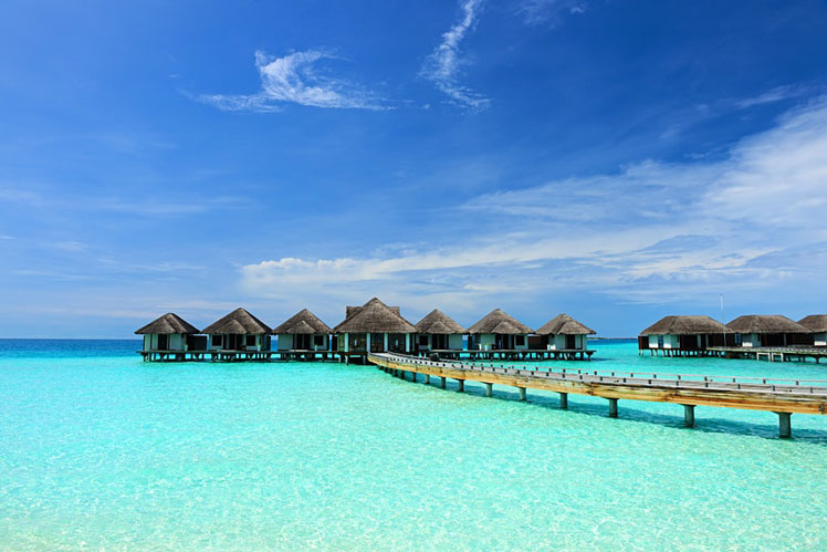 Water bungalows at Maldives ©haveseen/Shutterstock