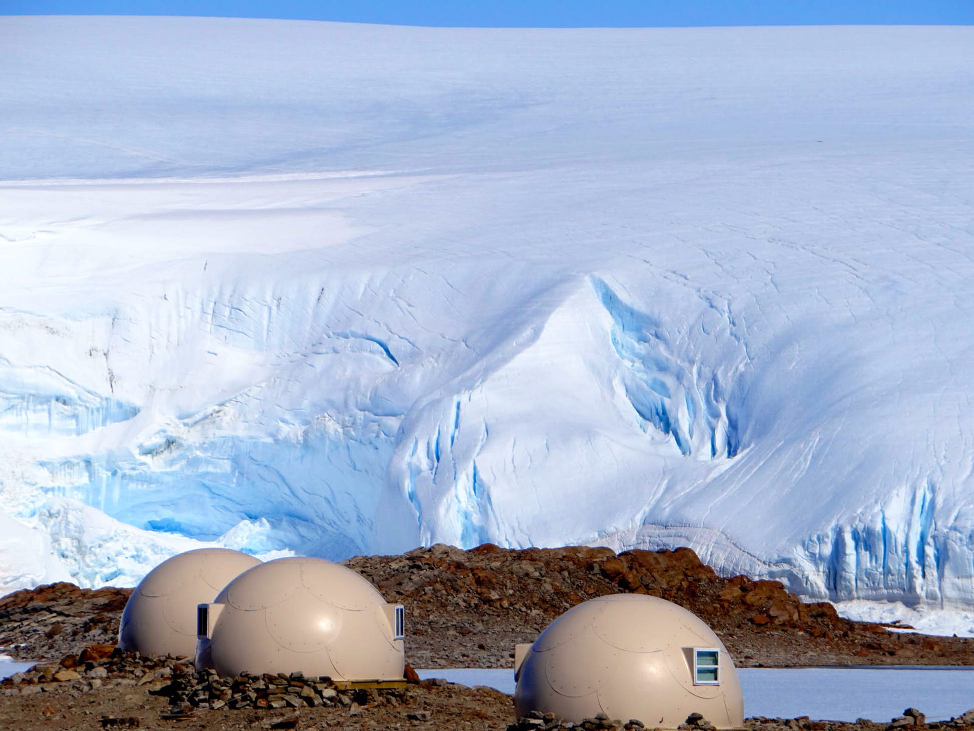 You don't need to rough it to camp in Antarctica © White Desert
